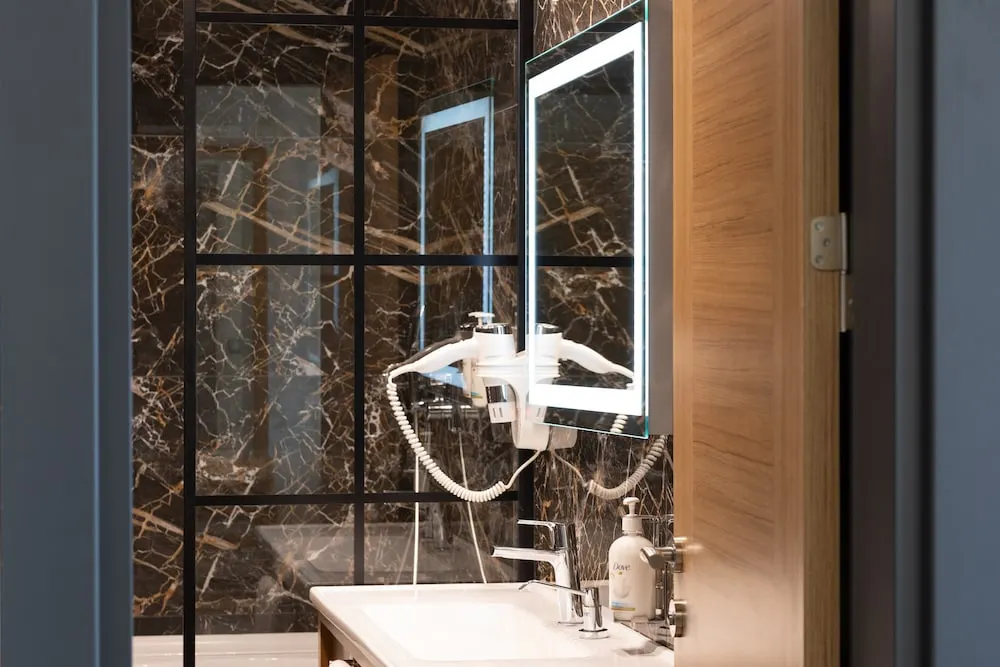 غرفة قياسية فندق Holiday Inn® Trabzon