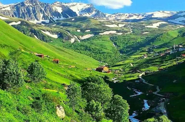 Demirkapı Köyü