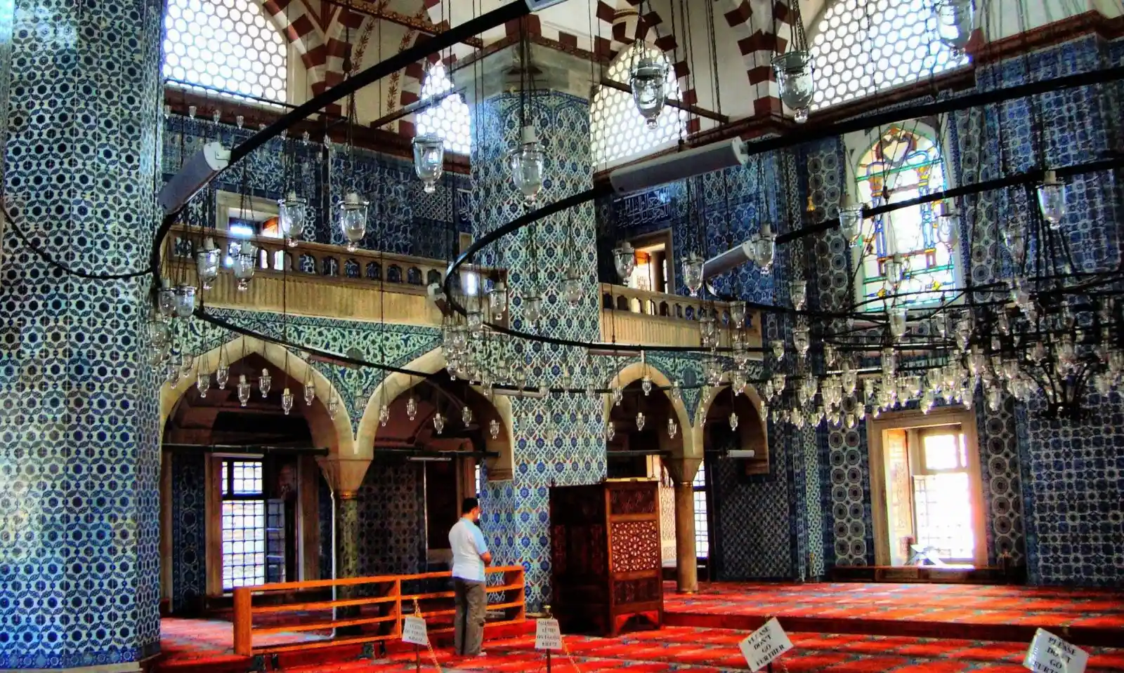 Rüstem Pa?a Camii جامع رستم باشا