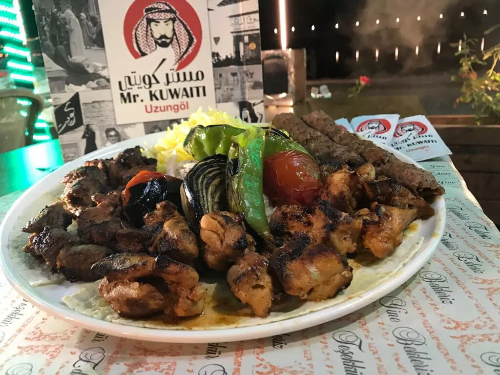 مطاعم اوزنجول