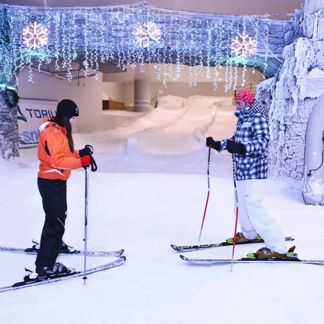برنامج سياحي في اسطنبول TORIUM AVM SNOWPARK